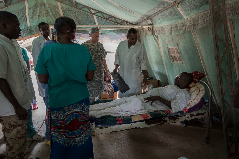 American, Chadian medical professionals partner to treat patients, hone skills