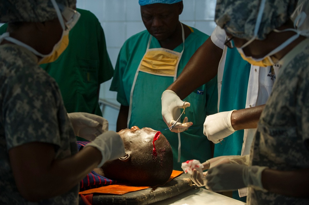 American, Chadian medical professionals partner to treat patients, hone skills