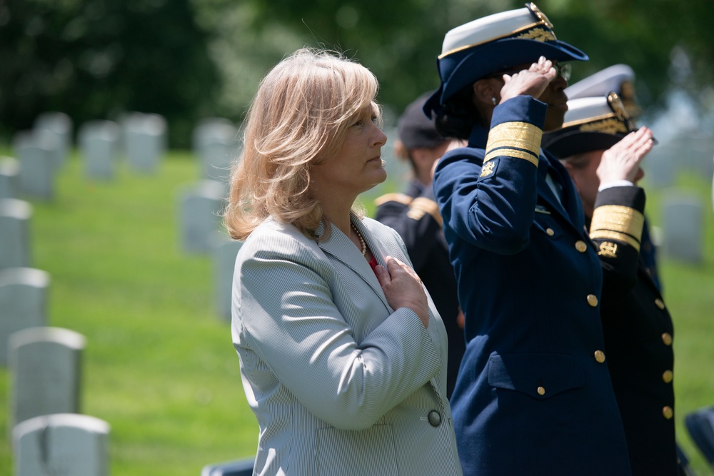 Wreath Laying Ceremony at Arlington National Cemetery for National Nurses Week