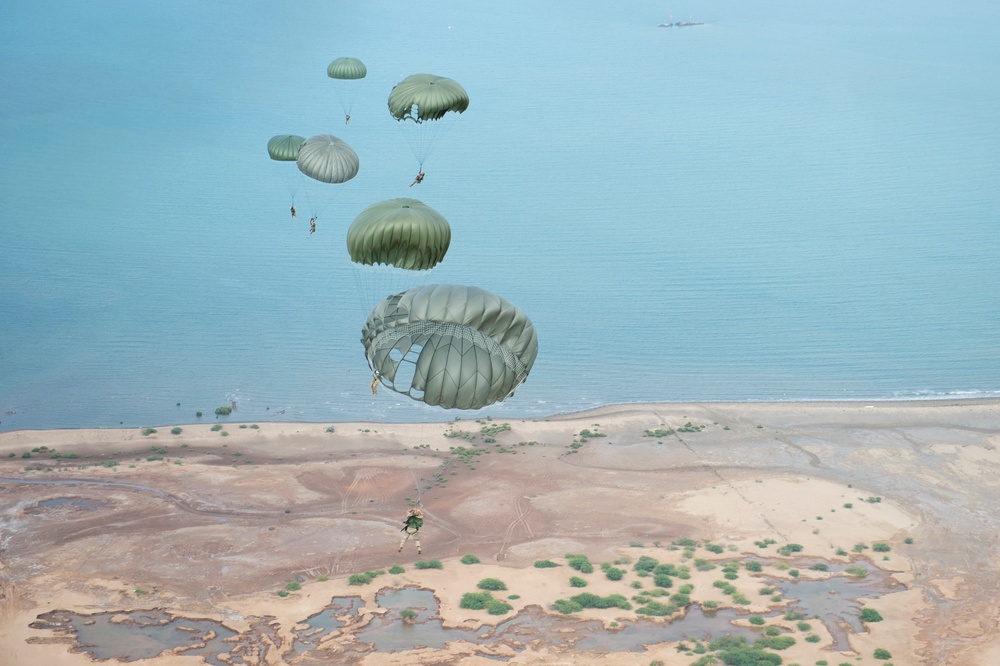 82nd ERQS Conducts Static-line Jump