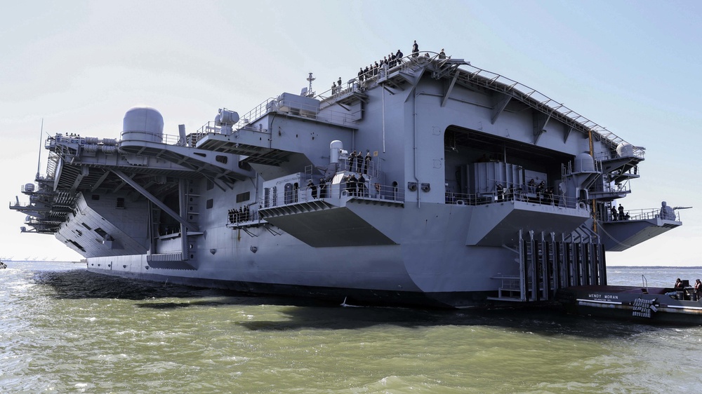 USS Abraham Lincoln (CVN 72) Starts Sea Trails