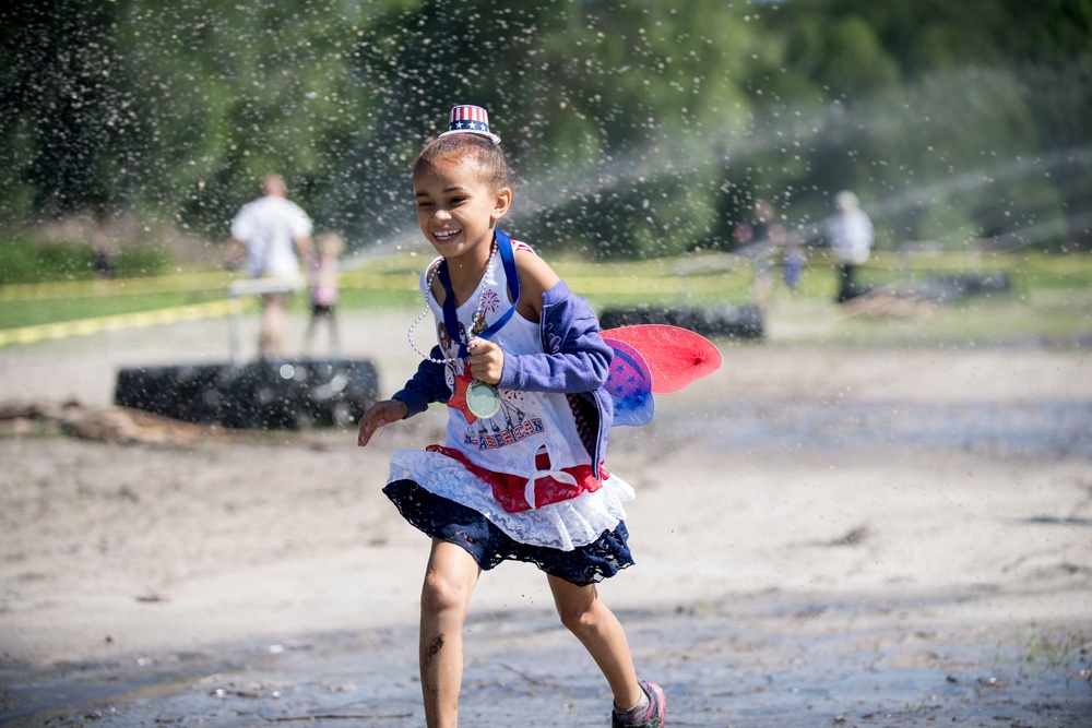 Moody hosts fourth annual Mud Run