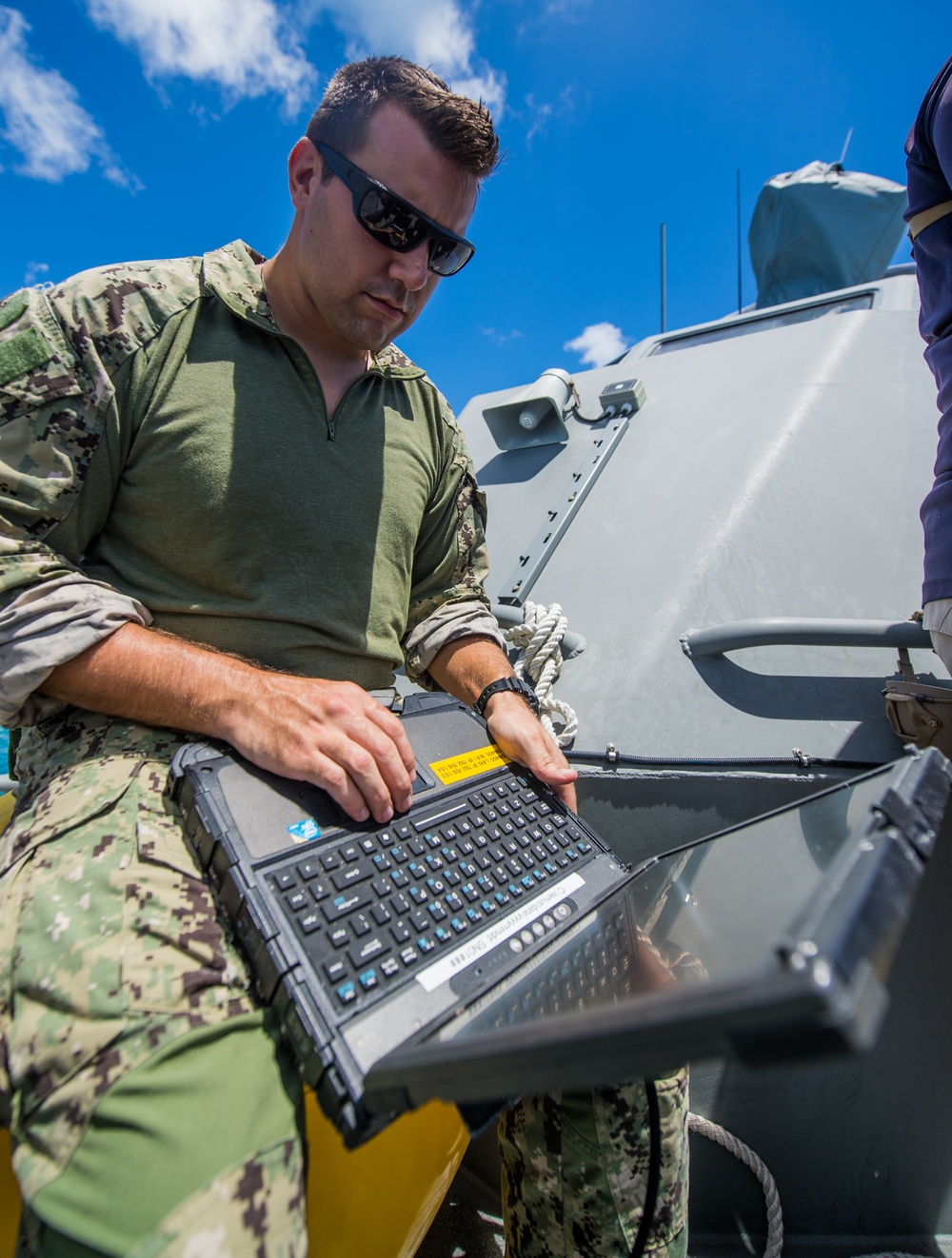 EODMU 5 UUV MK VI Operations