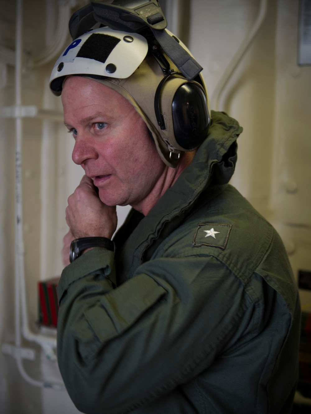 CSG 15 debark from USS America