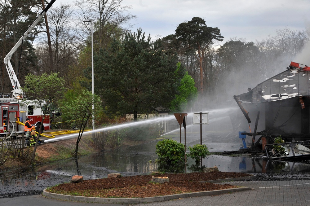 Never off duty: Ramstein Airmen extinguish fire