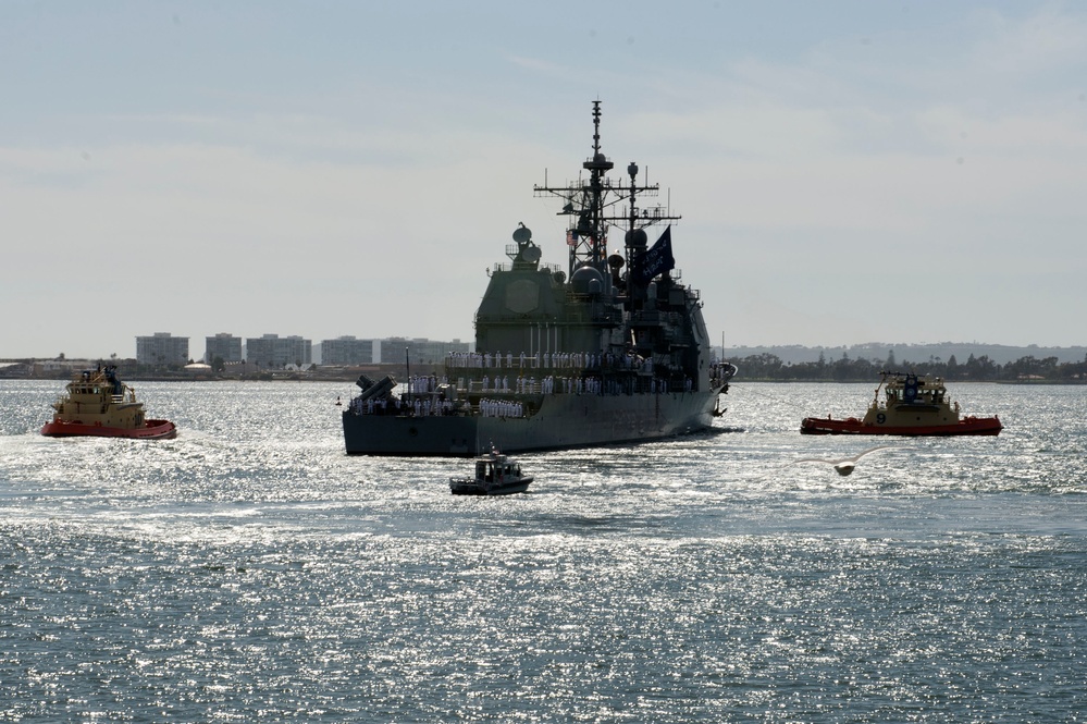 USS Lake Erie (CG 70) Deploys