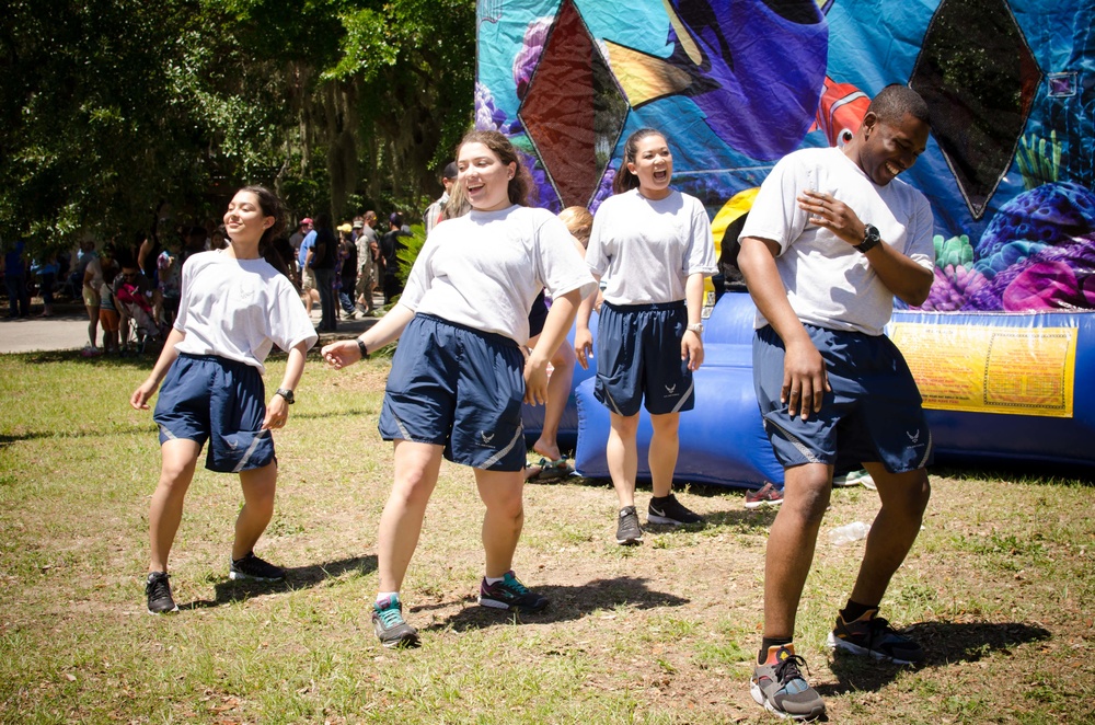 403rd Wing hosts 2017 Airman and Family Day picnic