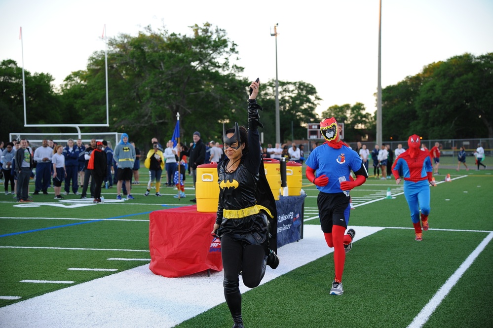 Team Robins Wingman Day Super Hero Run