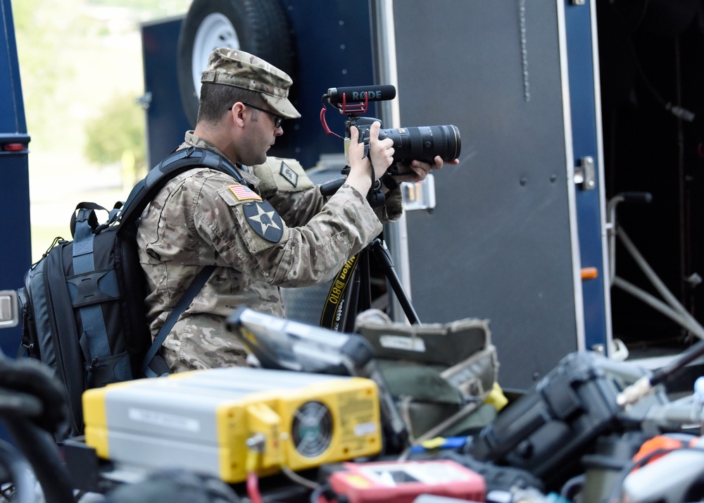 Public Affairs Broadcaster Shoots Video at Training Exercise