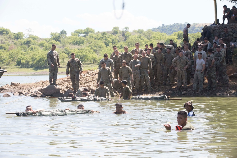 U.S. Soldiers learn water survival techniques from Philippine Army