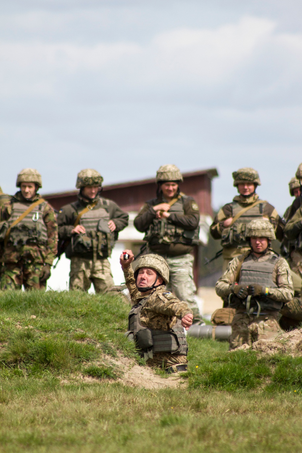 Throwing grenades at Yavoriv CTC