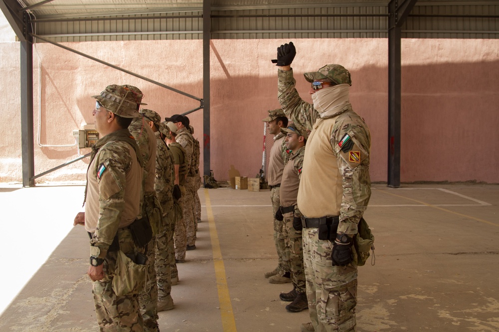 Eager Lion 17 Jordanian Royal Army Special Operations greet U.S. military officials