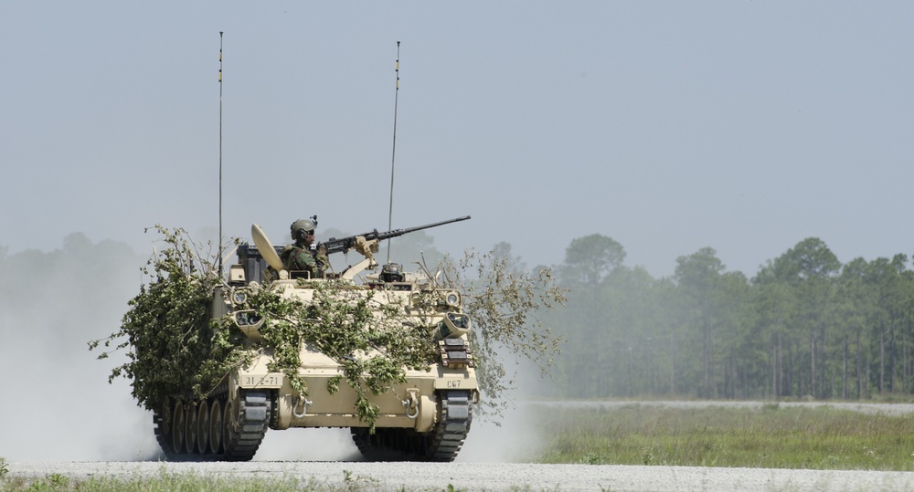 1ABCT Soldiers Qualify in Gunnery Table XII Exercise