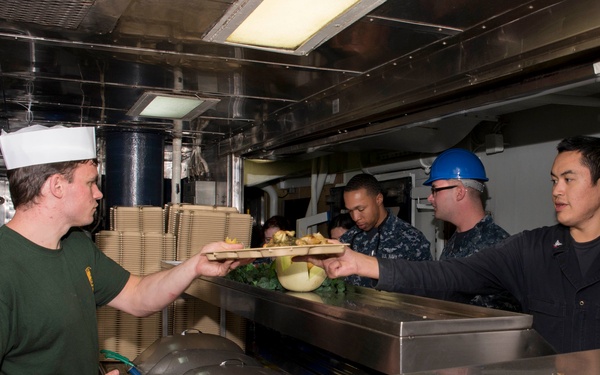 USS Wasp Serves First Meal in Months