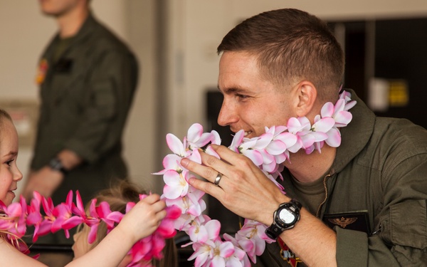 Welcome home: 11th MEU returns after seven months
