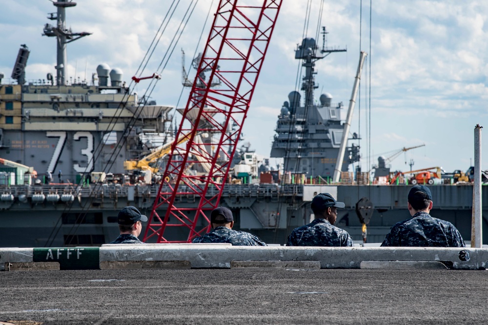 USS Dwight D. Eisenhower