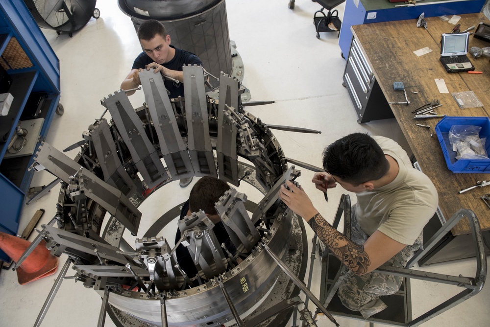 Teamwork propels F-15 engines