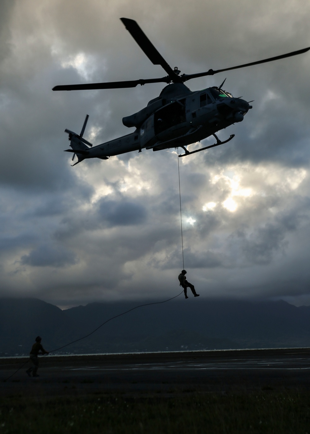 HMLA-367 conduct joint operations