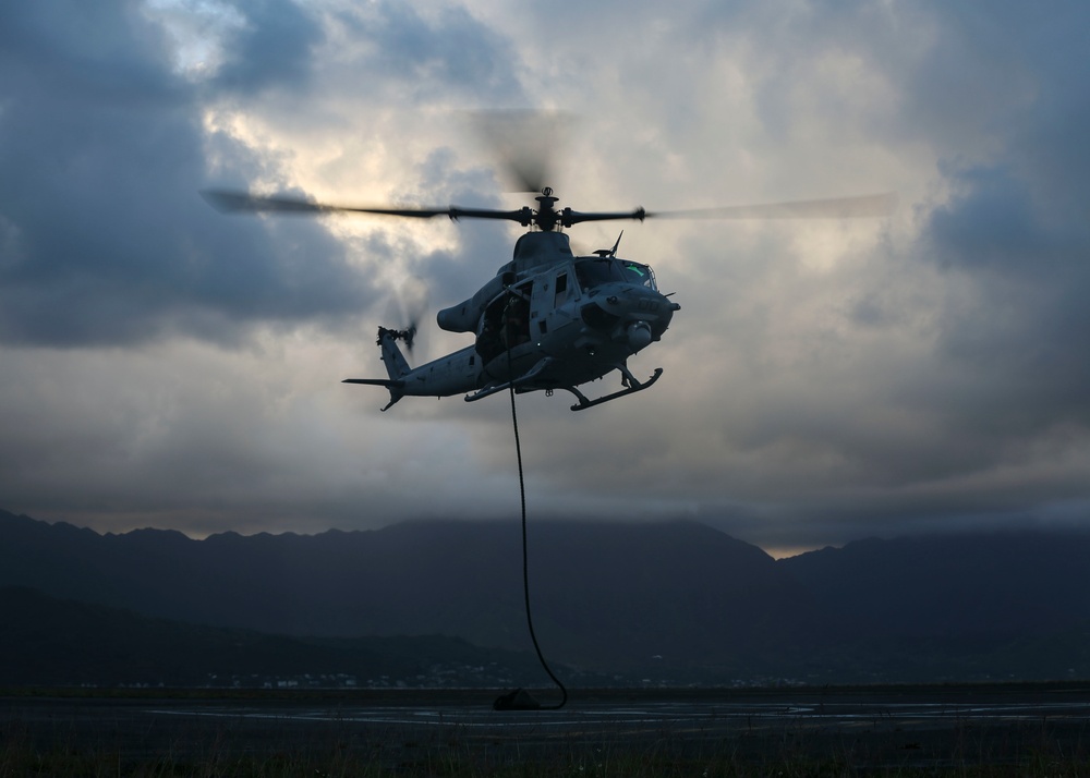 HMLA-367 conduct joint operations