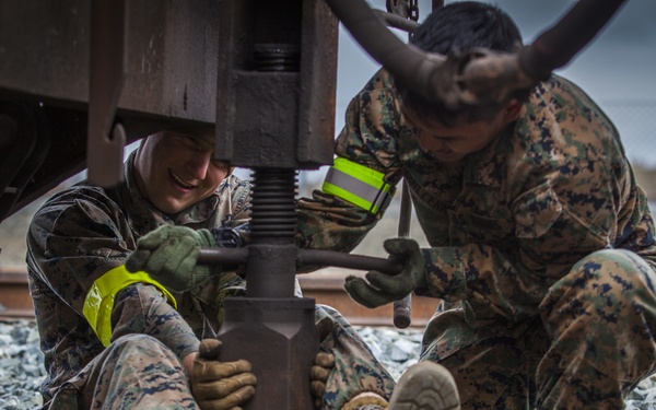 Marines test new ramp at Norway railhead