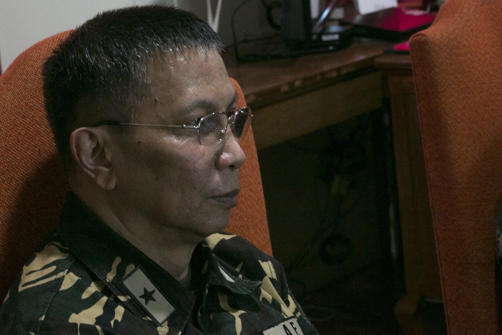 Philippine, U.S. chaplains discuss Balikatan efforts