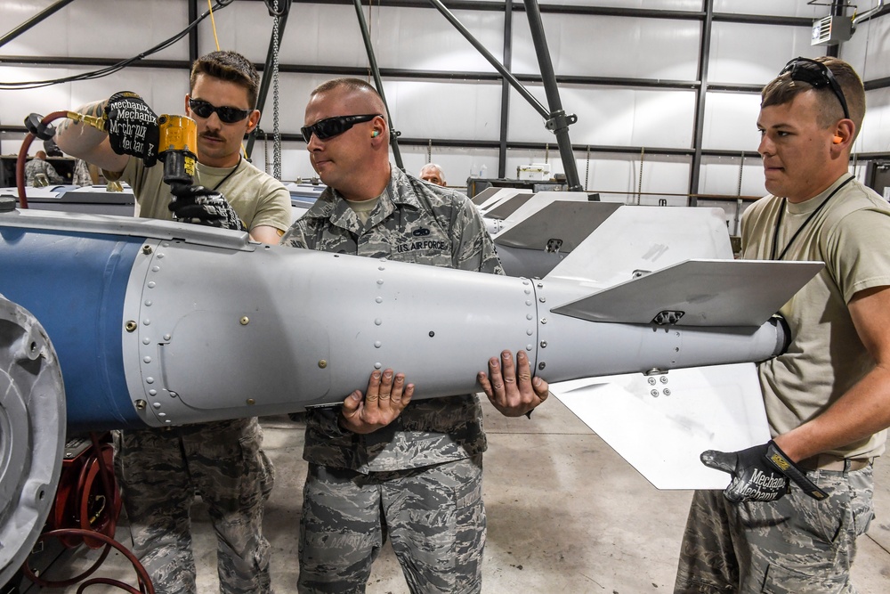 86th FWS hosts Combat Hammer