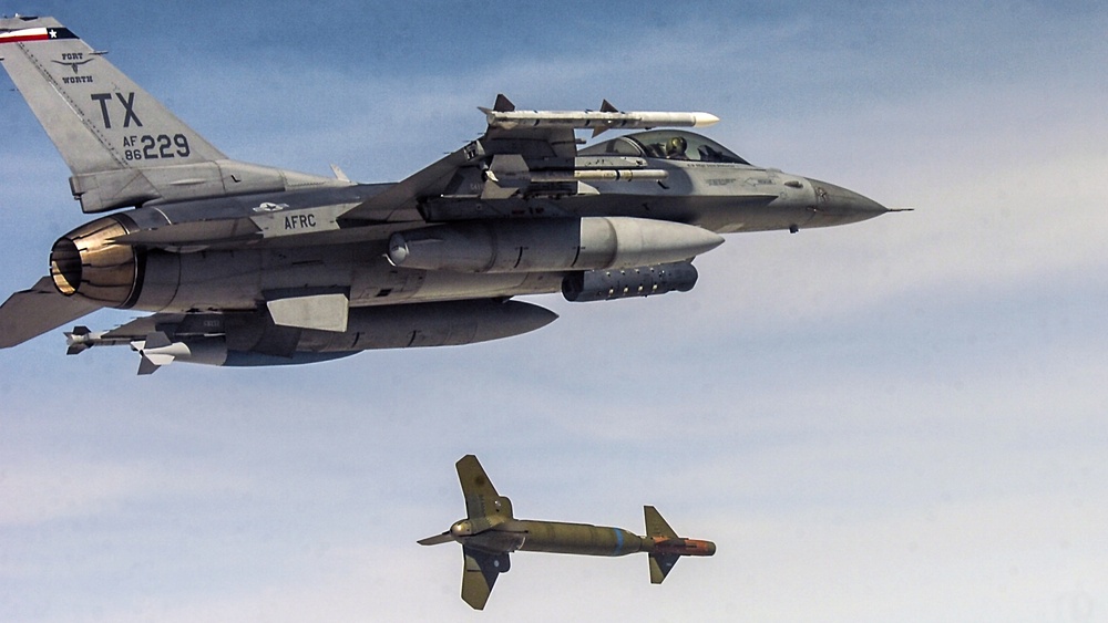 86th FWS hosts Combat Hammer