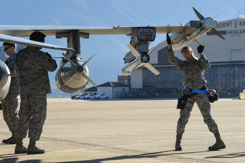 86th FWS hosts Combat Hammer