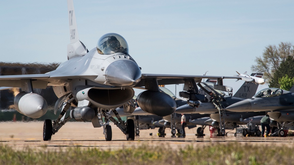 86th FWS hosts Combat Hammer