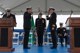 USS Connecticut Welcomes New Commanding Officer
