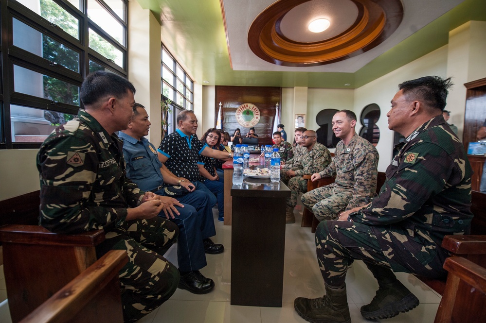 Civil affairs visit Tanauan, Burauen during Balikatan 2017