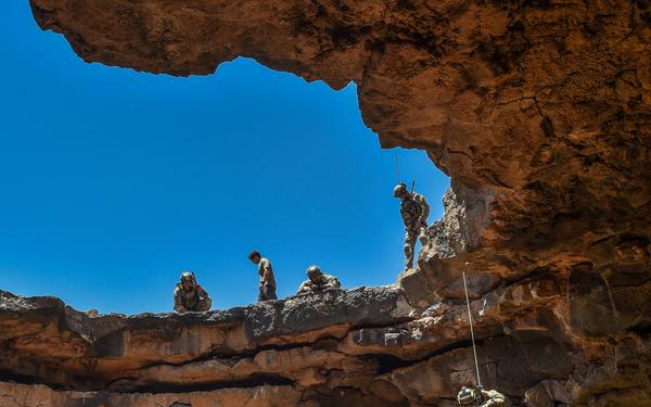 Joint SOF teams perform high angle rescue during EL17