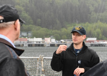 Juneau Alaska Hosts USS O'kane