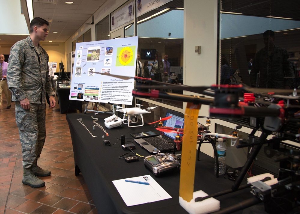 Hanscom hosts Innovation Event