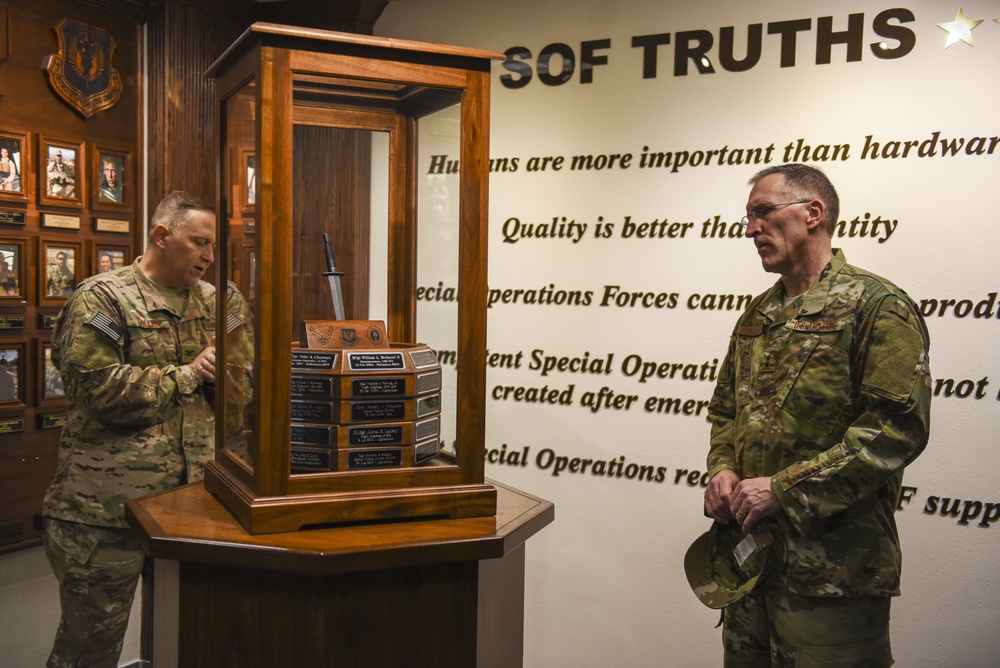 Assistant Deputy Chief of Staff visits AFSOC