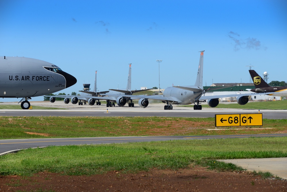 KC-135R Stratotanker