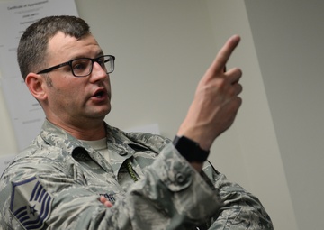 Offutt contracting specialists prepare for contingency operations