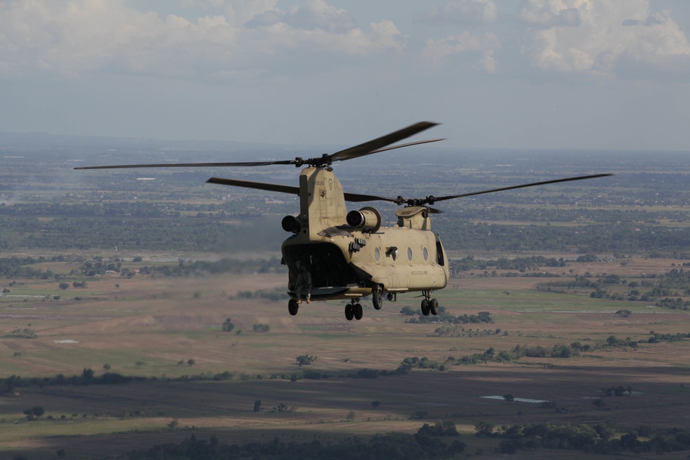 Philippine, U.S. service members train for hostage scenario during Balikatan