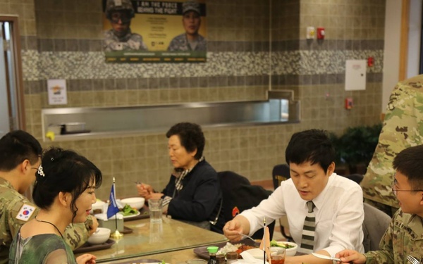 KATUSAs share daily life with families