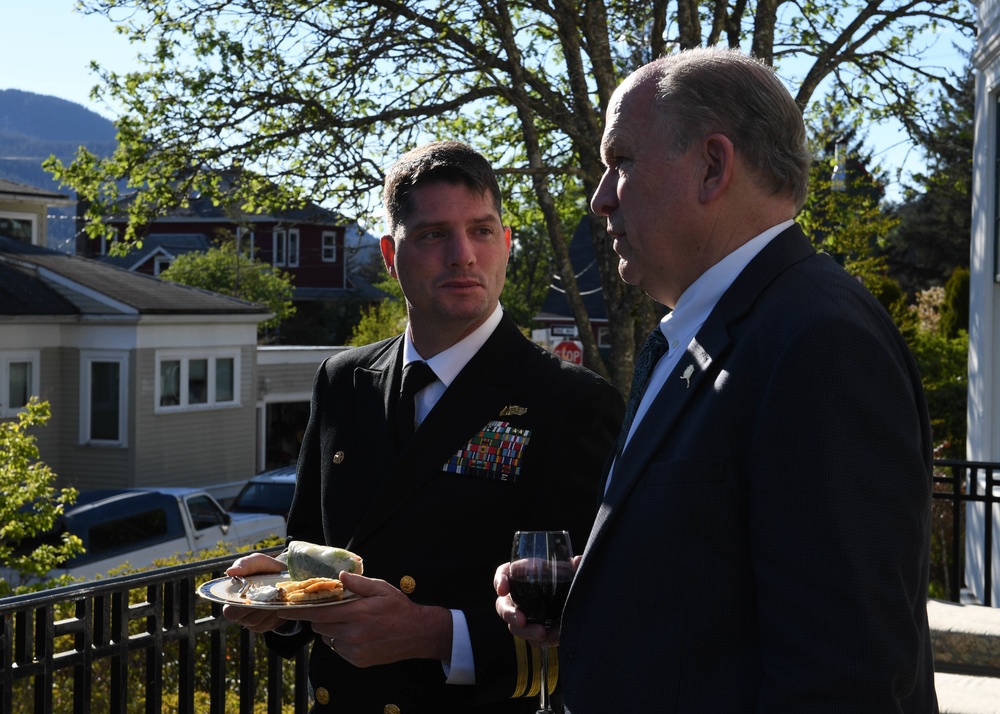 Juneau Alaska Hosts USS O'kane