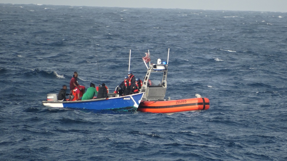 Coast Guard rescues 6 St. Lucian men off Martinique