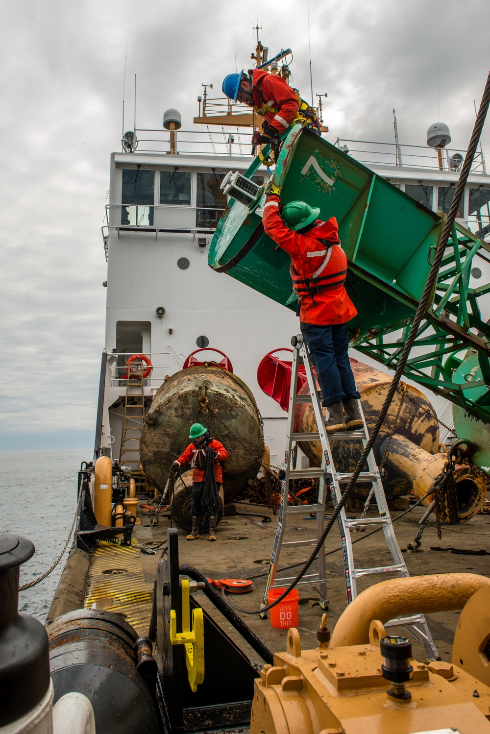 Coast Guard Cutter Oak's crew works buoys near Nantucket