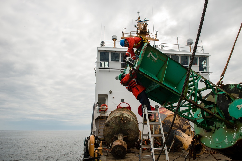 Coast Guard Cutter Oak's crew works buoys near Nantucket