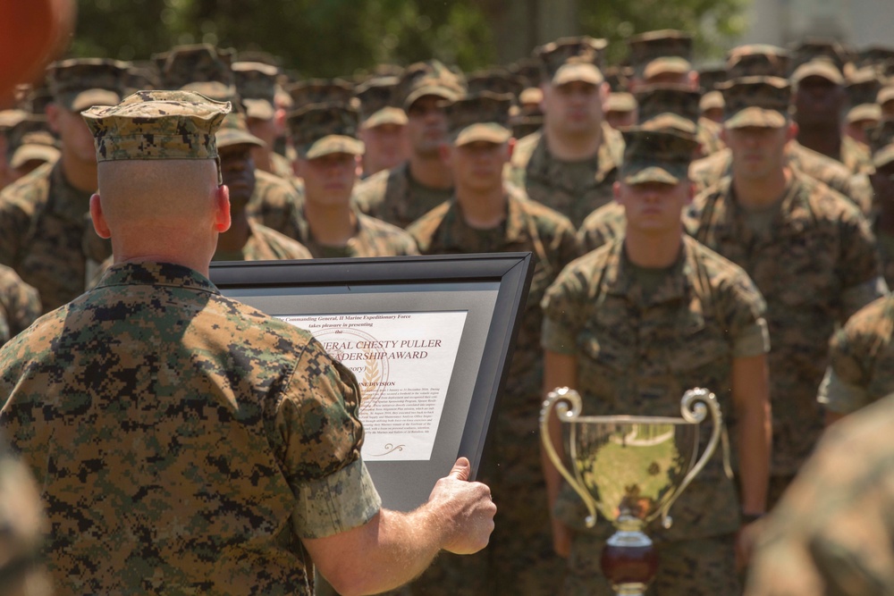 2/6 receives Chesty Puller award