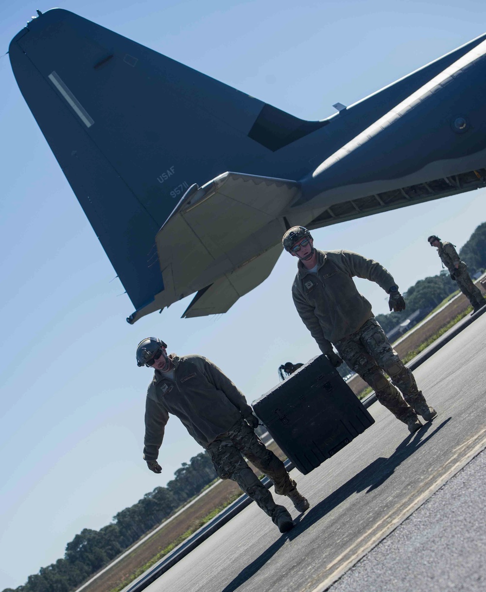 Hurlburt's FARP Airmen conduct refueling operations