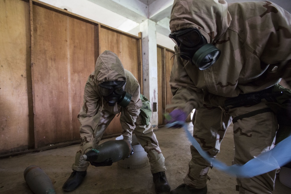 AFP and U.S. EOD and CBRN Neutralize Contaminated IED's