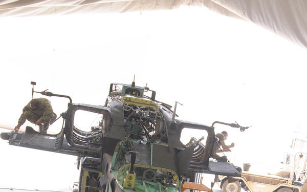 AH-64 Maintenance