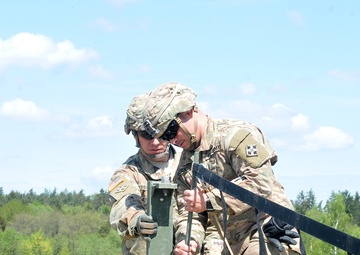 Shadow play: 3/4 ABCT UAS operators show hasty landing abilities