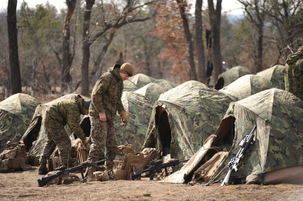 US MARINES NAVIGATE FORT MCCOY TRENCHES