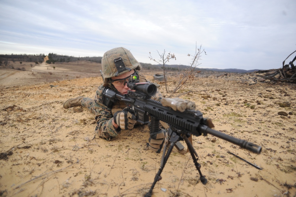 US MARINES NAVIGATE FORT MCCOY TRENCHES